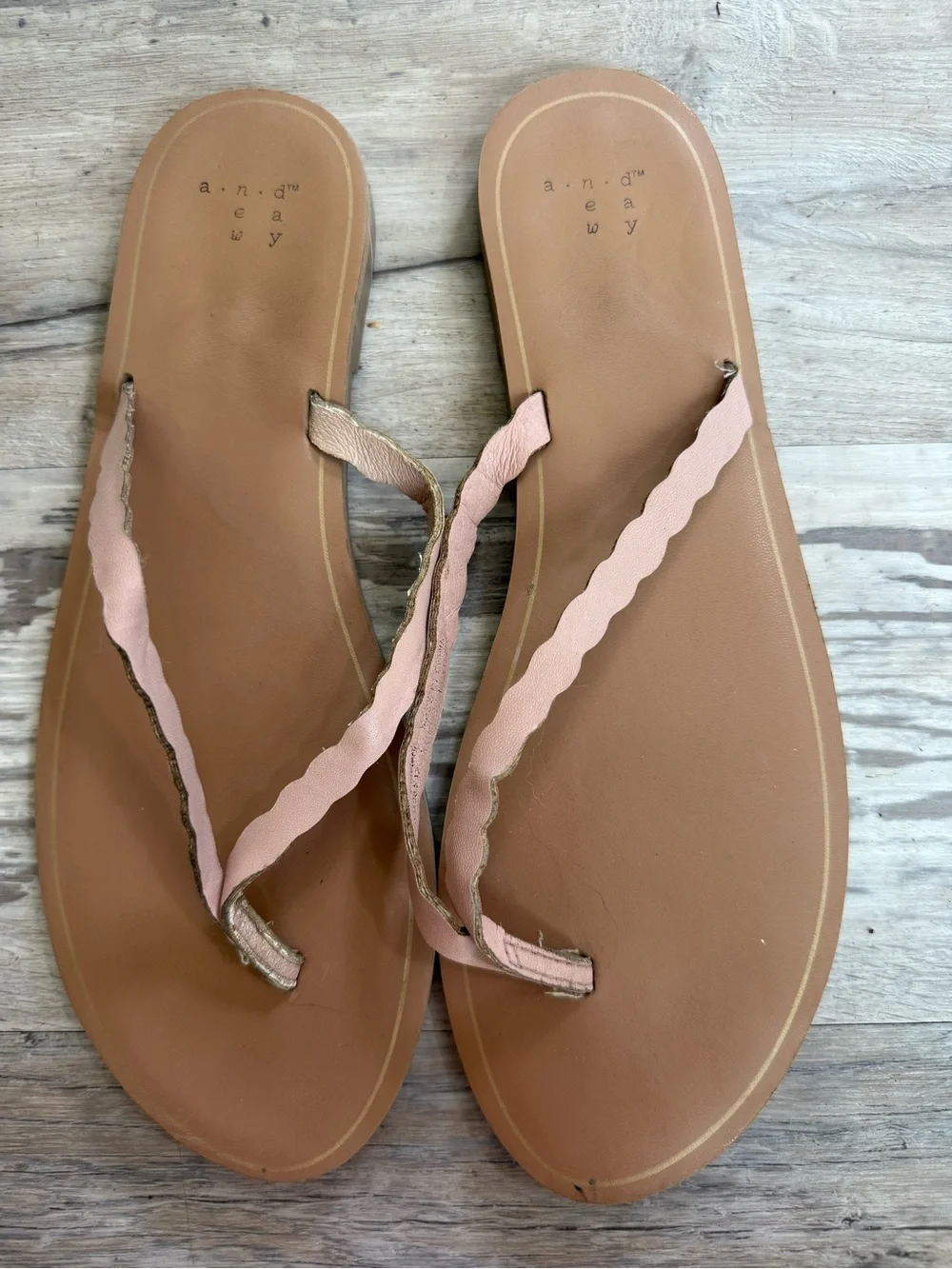 A New Day Women's Pink Scalloped Strap Flip Flop Sandals Size 10